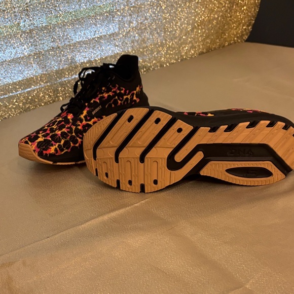 Brooks Women's Athletic Shoes - Black and Orange Leopard Print - Picture 2 of 3